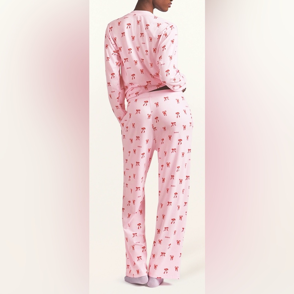 SKIMS  Boyfriend Long Sleeve And Pant Set New - Picture 8 of 16